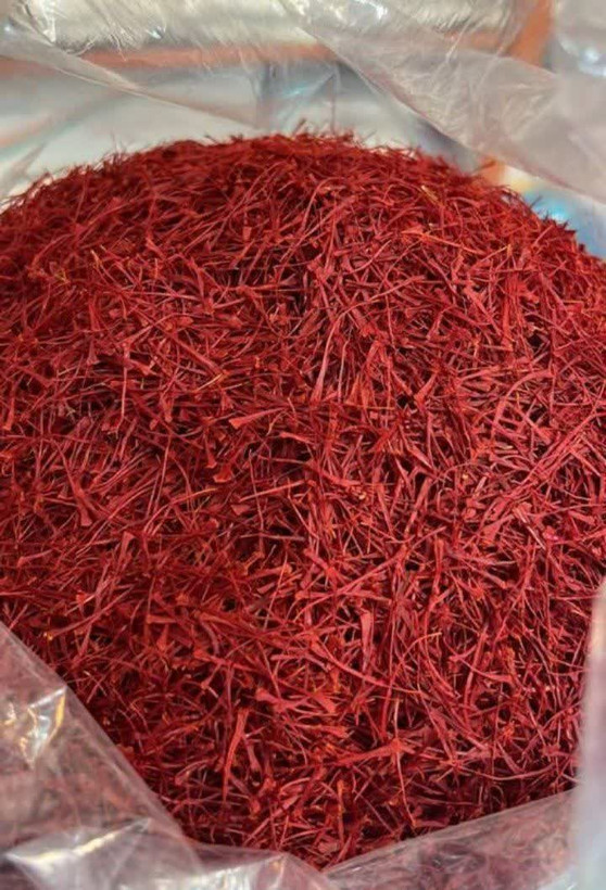 زعفران سوپر نگین رویال صادراتی ۲گرمی